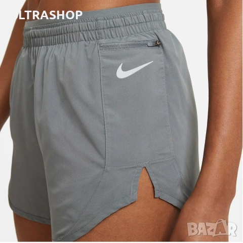 Дамски Nike M size спортни шорти в отлично състояние