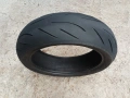 180 55 ZR 17 DOT 2023 Bridgestone Battlax S21 мото гума пистов мотор , снимка 1