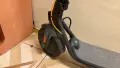 Електрически скутер Ninebot Segway F30E Тротинетка с клаксон от кола, снимка 1
