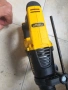 Акумулаторен перфоратор DeWalt DCH072, снимка 4