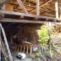 Селска къща с пристройка и сайвант в село Ломец, снимка 17