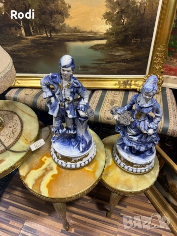 две стари порцеланови статуетки Capodimonte