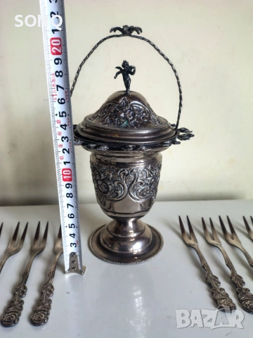 Прекрасен Посребрен Стар Съд Със Вилички, снимка 9 - Антикварни и старинни предмети - 54020241