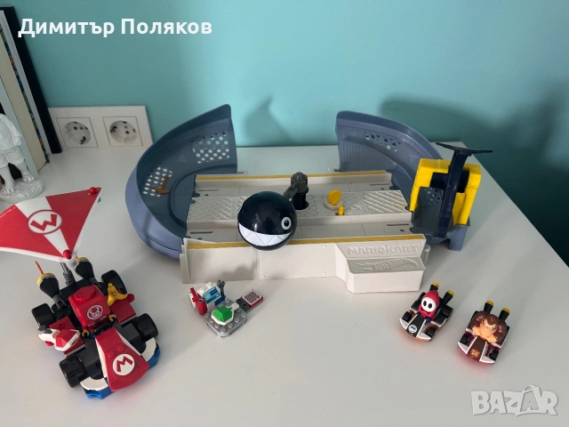 Игрален комплект Mattel Hot Wheels - Супер Марио + Lego cart