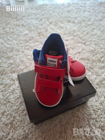 Нови оригинални маратонки Adidas Marvel, снимка 6 - Детски маратонки - 54442630
