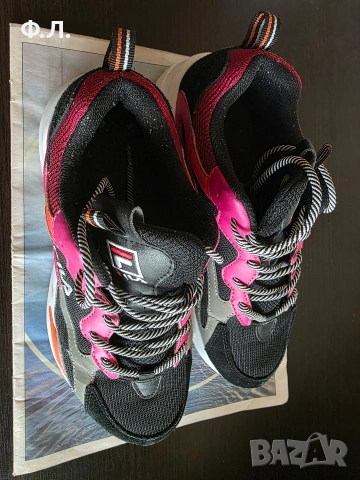 Маратонки FILA оригинал, снимка 2 - Маратонки - 55137062