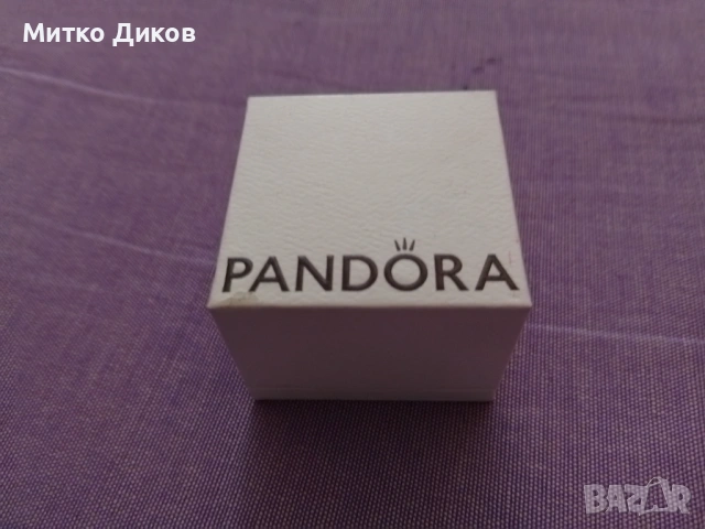 Пандора сребърни обеци нови с камък, снимка 2 - Обеци - 54137147