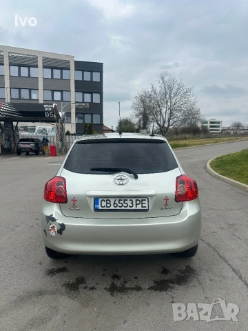 Toyota Auris, снимка 4 - Автомобили и джипове - 54164537