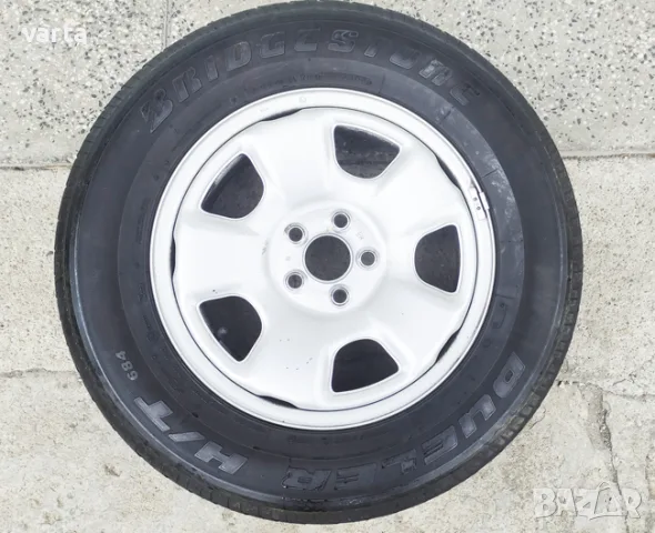 1 брой гума Bridgestone Dueler 205/70/15, снимка 2 - Гуми и джанти - 55349895