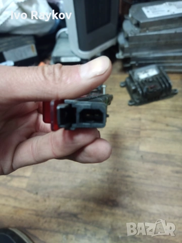 трети стоп Audi  A3 8L A4 B5 , 8D9945097B, снимка 3 - Части - 55015779
