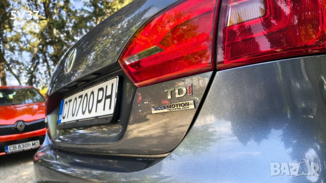 vw jetta 1.6 tdi bluemotion ръчка, снимка 8 - Автомобили и джипове - 54383270