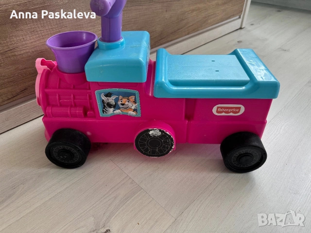 Влакче за бутане с крака на Fisher Price, снимка 3 - Детски велосипеди, триколки и коли - 54978480