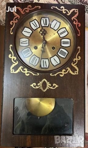 Античен стенен часовник