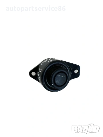 12V захранващ контакт за Land Rover Range Rover L322 3.0D (2006) 67033001 