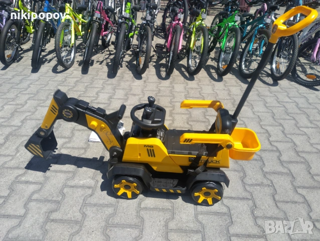 US Акумулаторен детски багер BUMBLEBEE, снимка 3 - Други - 54493888