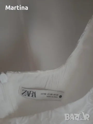 Бяла рокля с дантелени цветя за лятото Zara, снимка 2 - Рокли - 55530579
