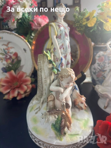 Sitzendorf Germany  Circa 1904 “ Дамата с херувим и куче” Код P2253, снимка 10 - Колекции - 54241563