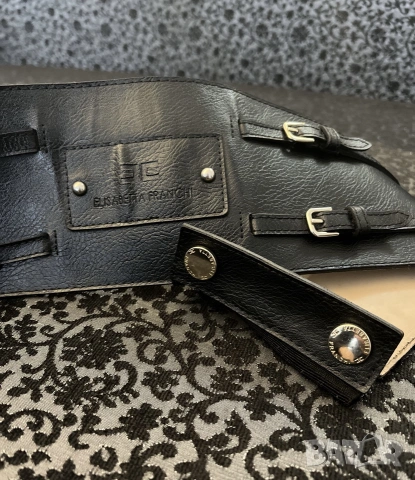 колан Elisabetta Franchi, снимка 3 - Колани - 55214980