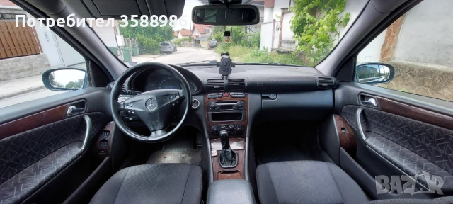 Mercedes C200 Kompressor, снимка 9 - Автомобили и джипове - 54749082