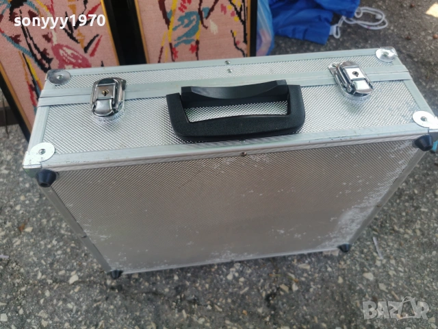 АЛУМИНИЕВ КУФАР С КЛЮЧ 2706261601L4, снимка 3 - Микрофони - 55070305