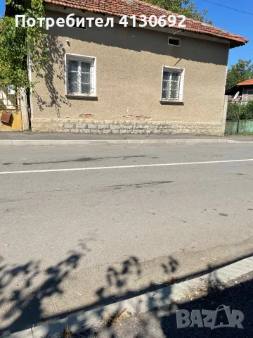 Къща на топ локация в Угърчин, снимка 2 - Къщи - 55681447
