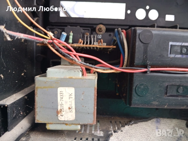 Глава от радиокасетофон Sanyo M807SR, снимка 8 - Радиокасетофони, транзистори - 55075963