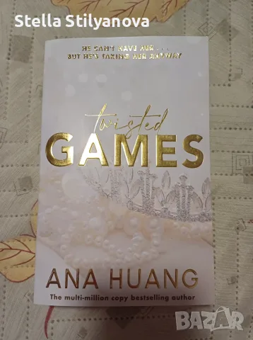 Книги на английски-Twisted Games, The Spanish Love Deception