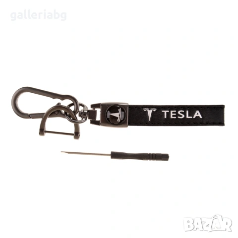 Ключодържател Tesla с Карабинер и Кожена Каишка – Автомобилен Аксесоар