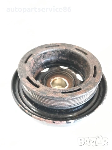 Шайба на колянов вал за Mercedes W639 Vito 109 CDI (2003-2009) A6110300503, снимка 2 - Части - 54090374