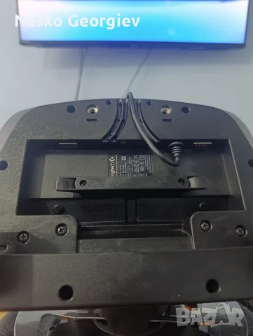 Волан logitech g29 + shifter, снимка 4 - Джойстици и геймпадове - 55353283
