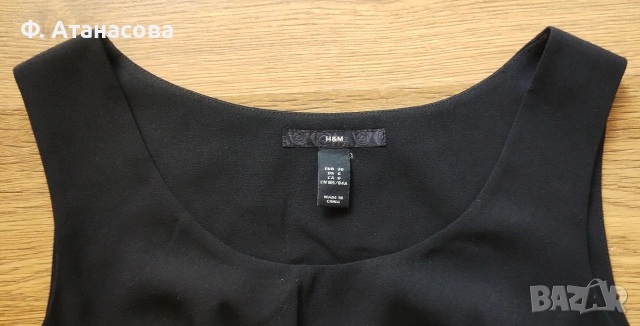 Изчистен черен топ на H&M, размер XS-S, перфектен, снимка 4 - Корсети, бюстиета, топове - 54964901