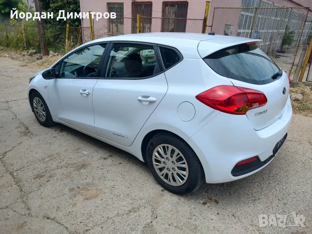 Kia Ceed 1.4 16V , снимка 8 - Автомобили и джипове - 55176783