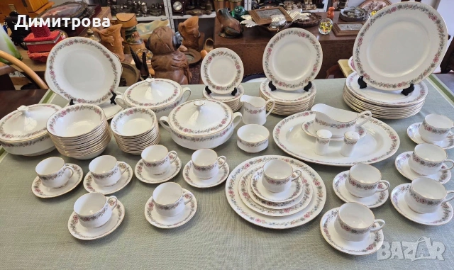 Сервиз за хранене и чай/ дълго кафе Paragon "Belinda "