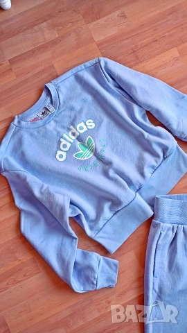 Adidas оригинален екип, снимка 2 - Спортни екипи - 54970433