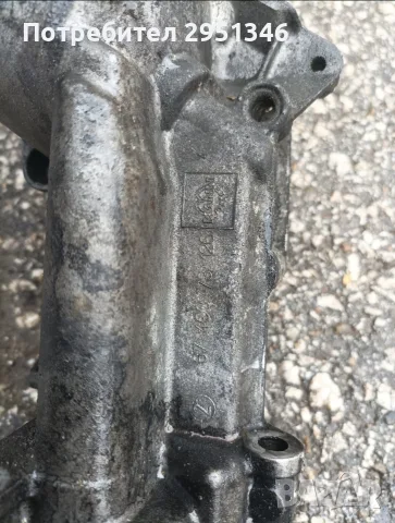 Корпус маслен филтър BMW E46 6740373126, снимка 2 - Части - 55365833