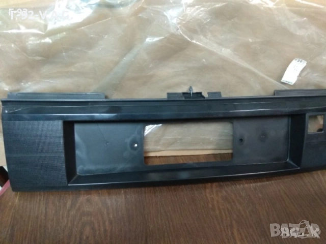 35785348101C**NEU**VW*Рамка Под Номер VW Passat B3 , снимка 5 - Части - 55280356