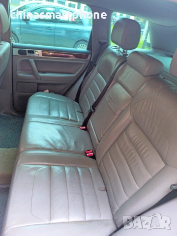 VW Touareg 3.0 TDI 4x4 ЛИЧЕН, Кожа-НОВИ ГУМИ и акумулатор., снимка 10 - Автомобили и джипове - 54066336