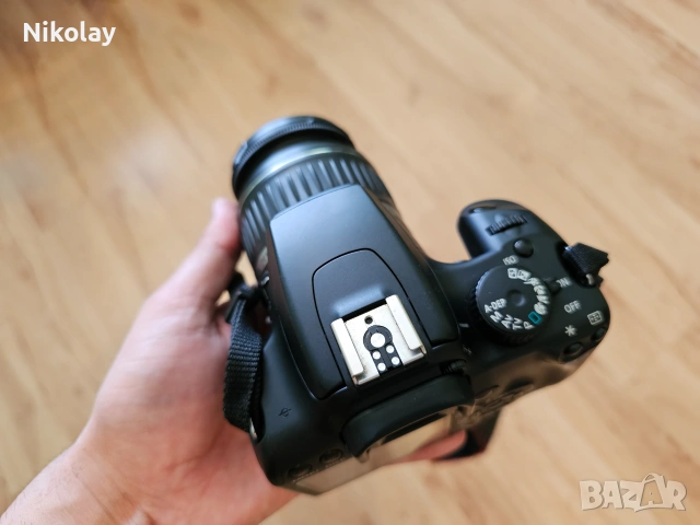 Фотоапарат Canon EOS 1000D, снимка 4 - Фотоапарати - 54999237