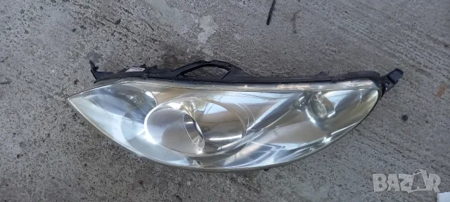 Ляв фар Peugeot 407, снимка 2 - Части - 55341823