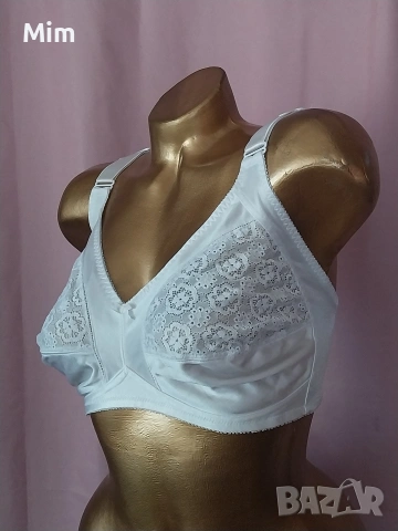 isadova 95D Бял сутиен без банели , снимка 2 - Бельо - 53955056