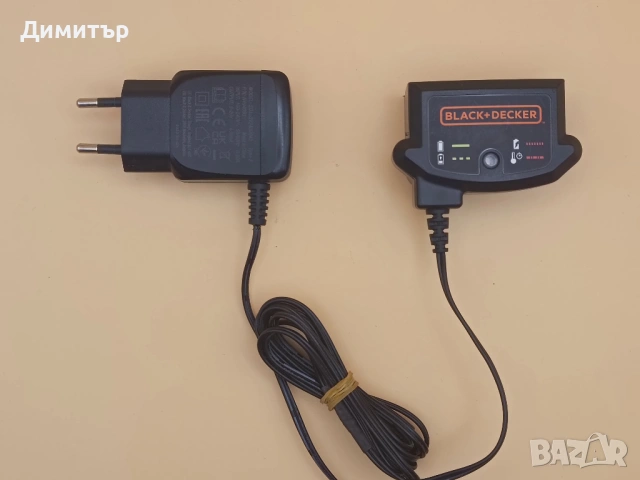 Black & Decker S010QV2400040 8-20V зарядно, снимка 4 - Винтоверти - 54094457