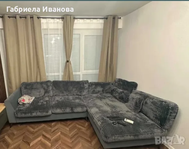 Ъглов диван,десен