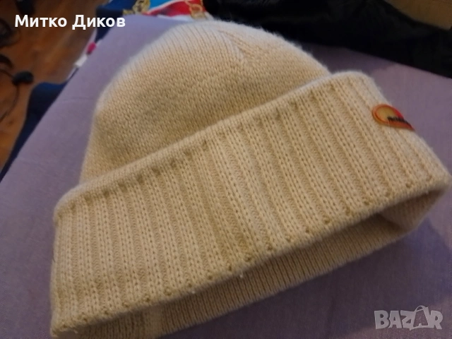 Rossignol маркова зимна шапка нова, снимка 4 - Зимни спортове - 54884598