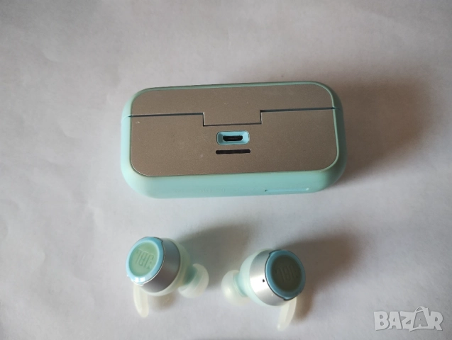 JBL Reflect Flow Bluetooth безжични слушалки, снимка 4 - Bluetooth слушалки - 54607766