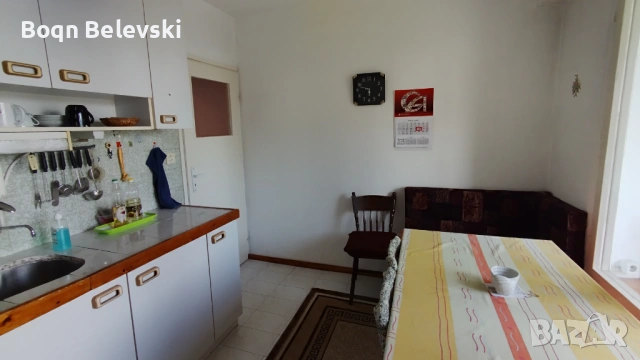 Уютен и отлично поддържан тристаен апартамент с парно и изолация – гр. Русе, кв. ЦЮР-3, снимка 10 - Апартаменти - 54740873