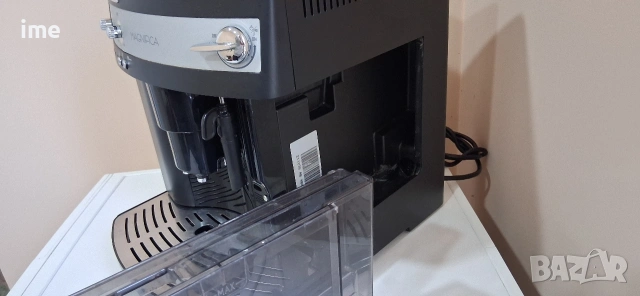 Кафеавтомат / кафемашина - робот. НОМЕР 04. Delonghi Magnifica. Typ ESAM 3000.B. Работи с мляно..., снимка 11 - Кафемашини - 54667793