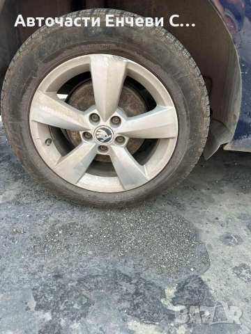 Шкода Рапид 2015г. 1.6D, снимка 6 - Автомобили и джипове - 54953418