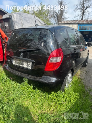 А180CDİ2.0 Като нова, снимка 4 - Автомобили и джипове - 54448637