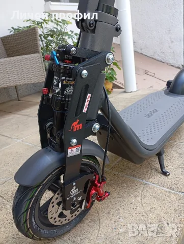 Segway Ninebot F65++(електрическа тротинетка), снимка 2 - Скейтборд, ховърборд, уейвборд - 55416821