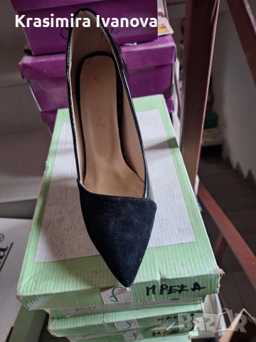 нови обувки Мегияс велур и лак 